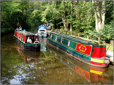 Whalkeybridge - Long Boats
